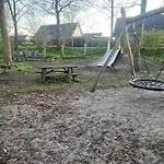 Hyggelig 1. Sals Lejlighed